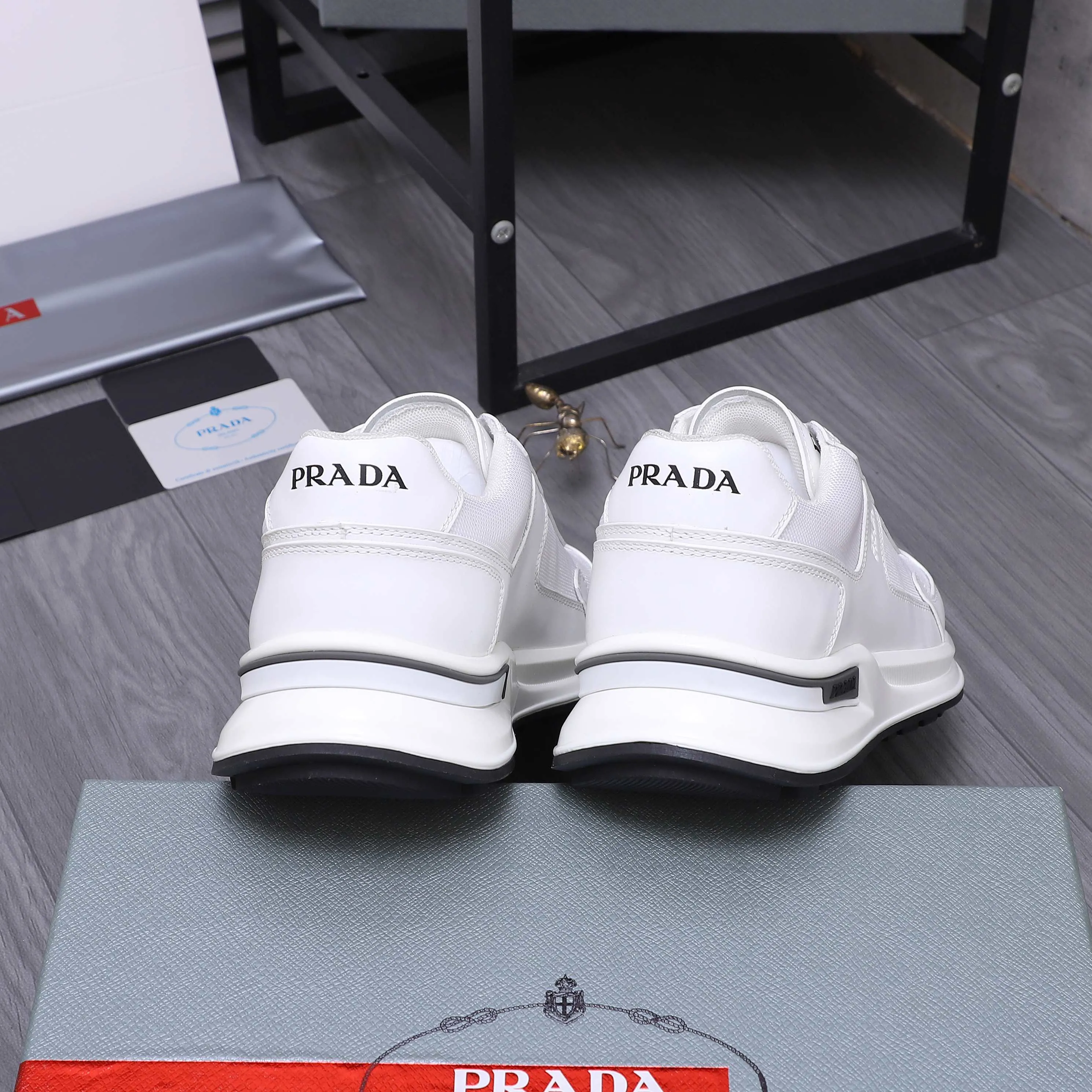 Men's shoes 💰p620 Product trademark: Men's shoes 💰pRADA [Prada] casual shoes, regular size. Size: 38-45 Product materials: selected high-quality cowhide stitching mesh upper mesh lining cowhide insole original rubber outsole